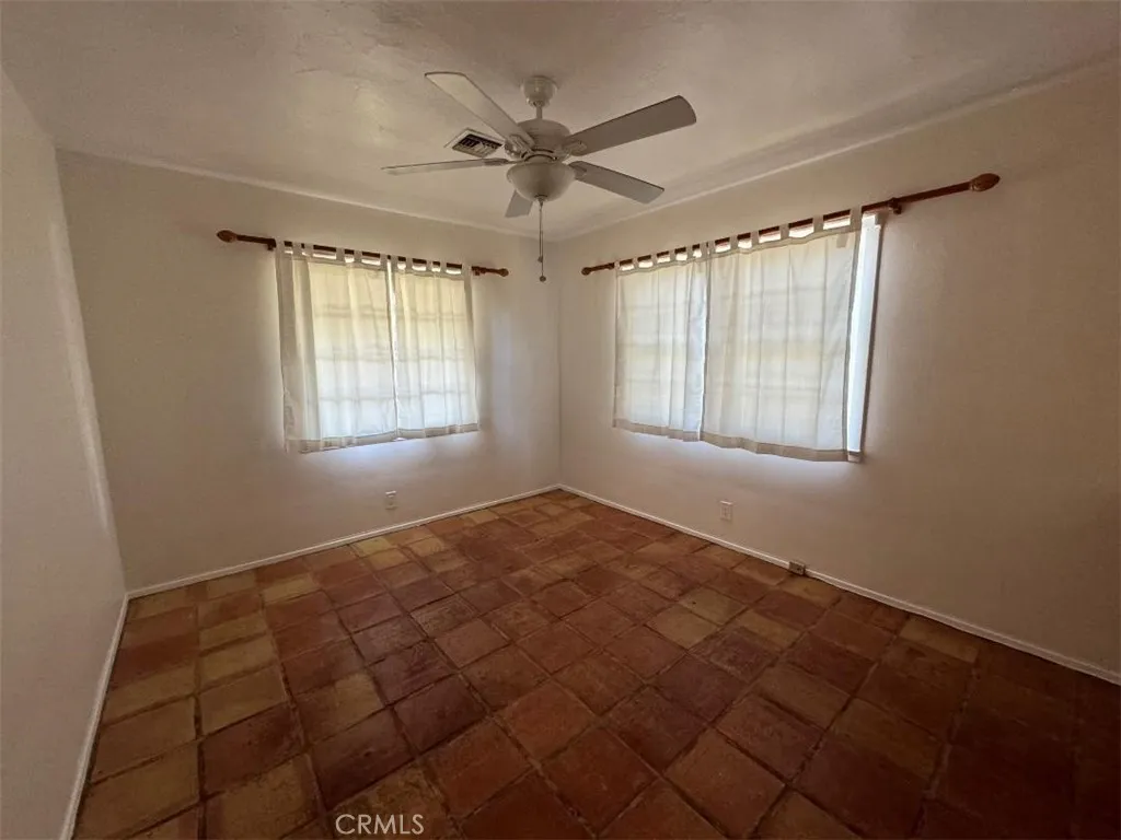 Woodland Hills, California 91364, United States, 2 Bedrooms Bedrooms, ,2 BathroomsBathrooms,Residential,Active,115172