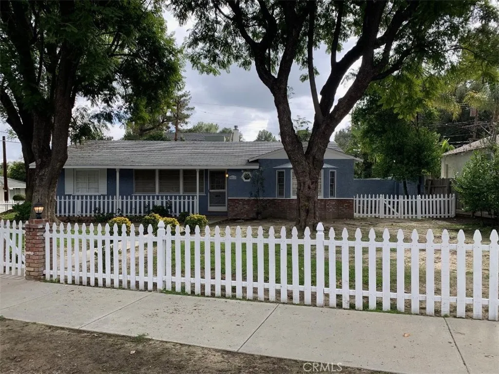 Woodland Hills, California 91364, United States, 2 Bedrooms Bedrooms, ,2 BathroomsBathrooms,Residential,Active,115172