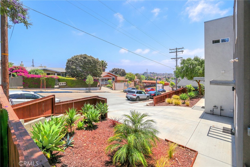 348 & 350 27th Street