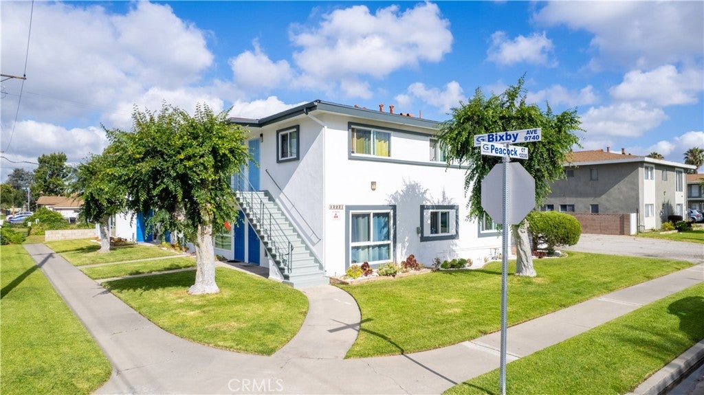 12221 Peacock Court