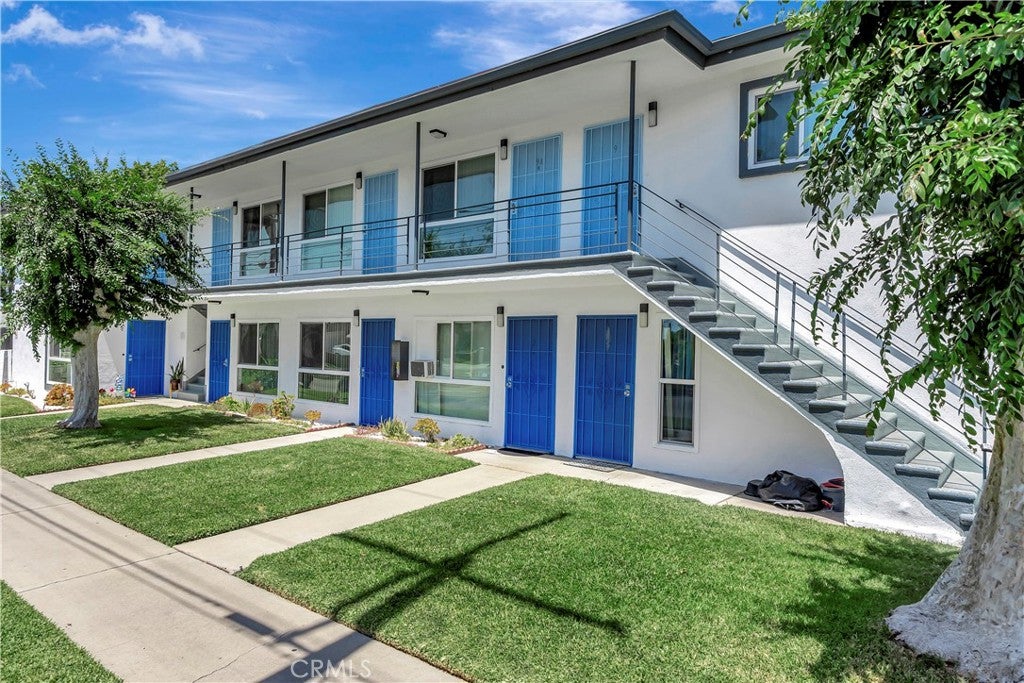 12221 Peacock Court