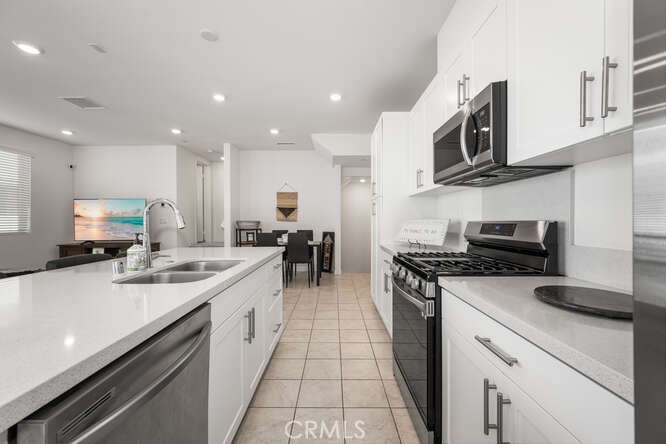 Anaheim West Townhomes (ANWS) - Residential