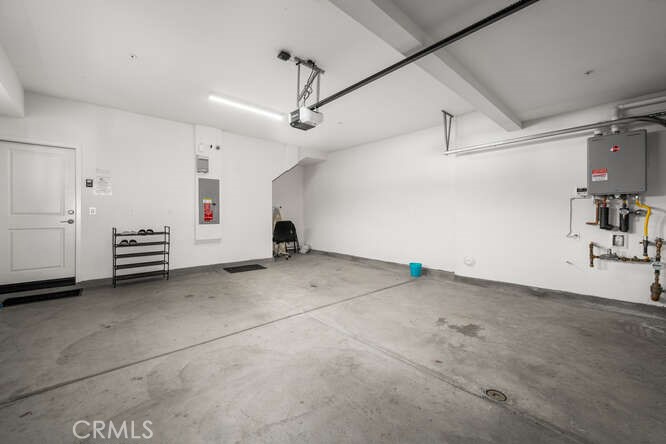 Anaheim West Townhomes (ANWS) - Residential