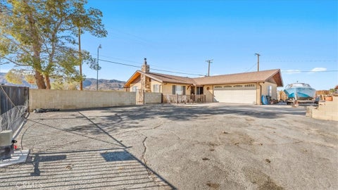 Photo of 5688 Baileya AVE, 29 Palms, CA 92277 (MLS # DW26224798)