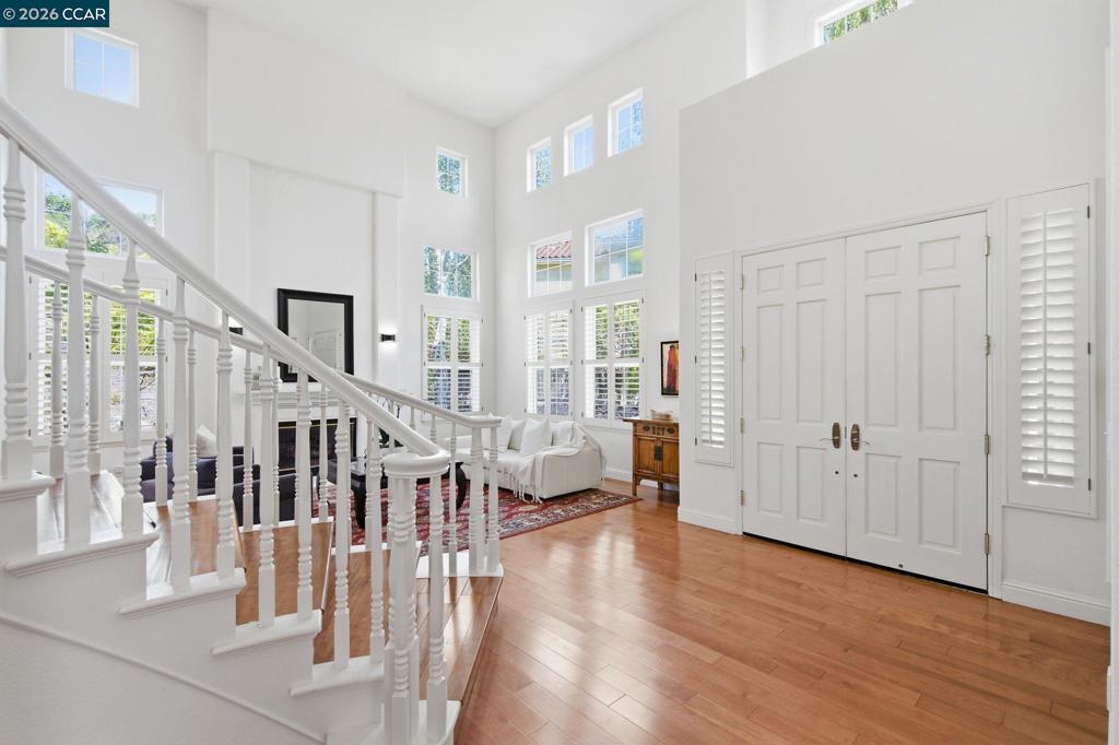2151 Sky View Ct