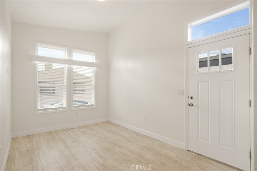 8250 Lankershim BLVD 158