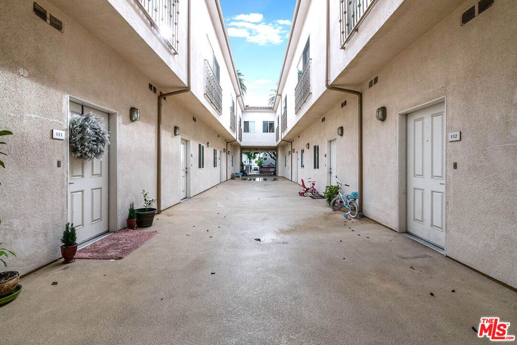 Photo of 14735 Friar Street #110, Van Nuys, CA 91411 (MLS # 26669859)
