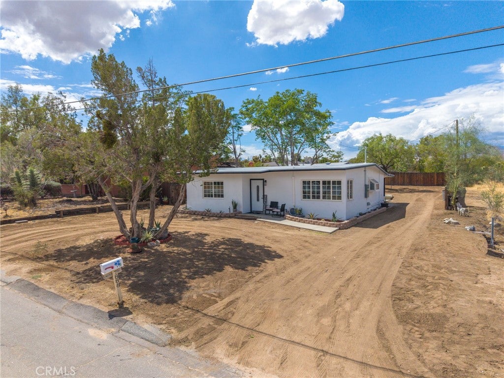 7888 Fox Trail