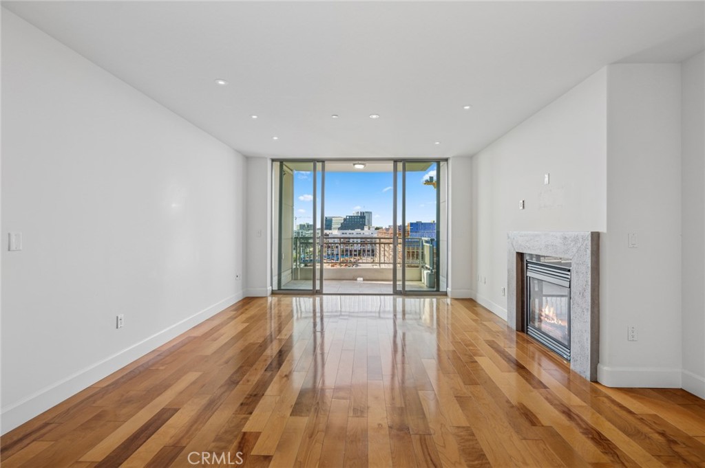 3000 The Plaza (3PLZ) - Residential