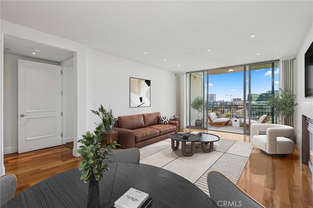 3000 The Plaza (3PLZ) - Residential