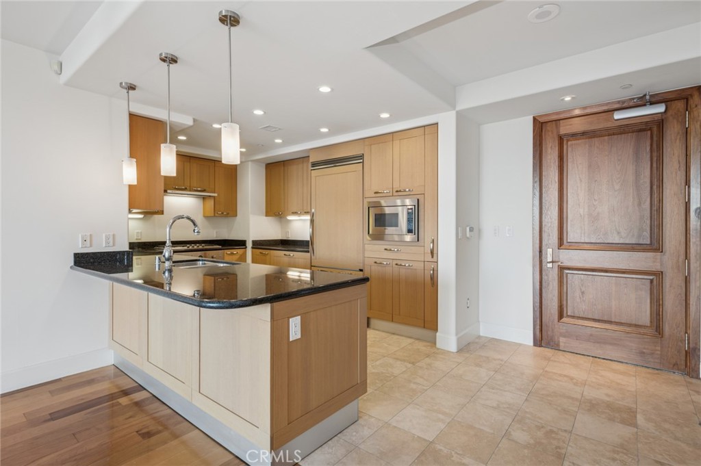 3000 The Plaza (3PLZ) - Residential