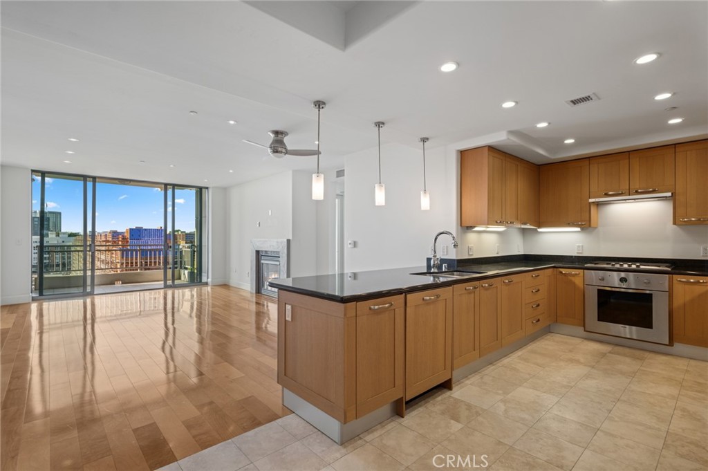 3000 The Plaza (3PLZ) - Residential