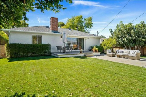 Tiny photo for 23055 Gilmore St, West Hills, CA 91307 (MLS # SR26038841)