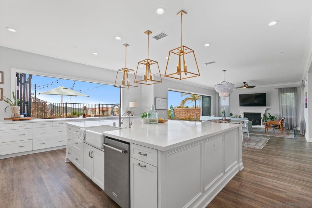 4719 Crespi Ct