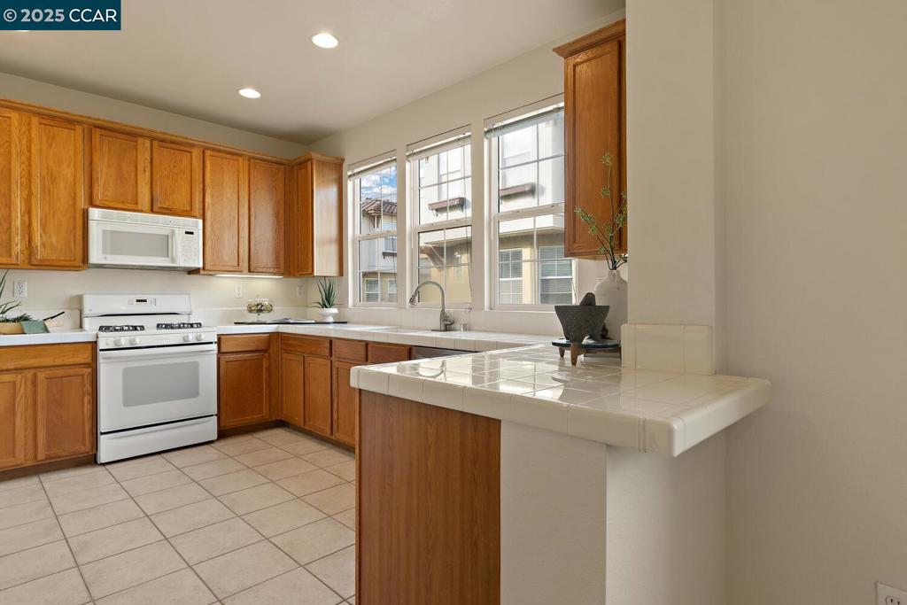 GALLERY WALK - Residential