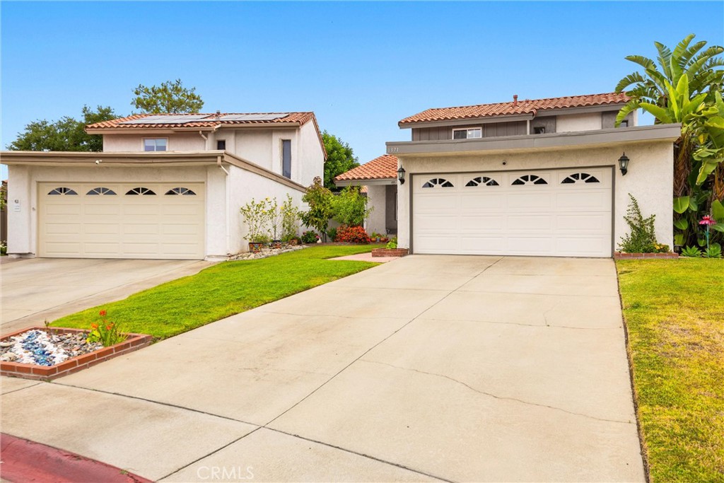 1371 Orchard Circle