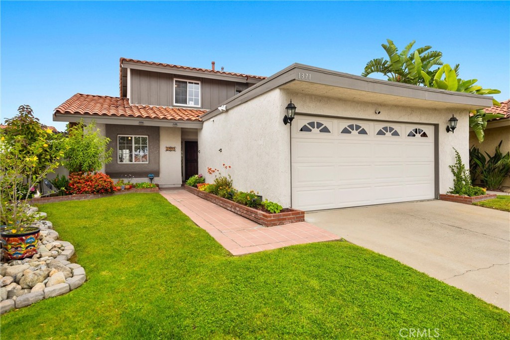 1371 Orchard Circle