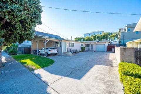 Photo of 271 Ocean view AVE, Pismo Beach, CA 93449 (MLS # PI26223955)