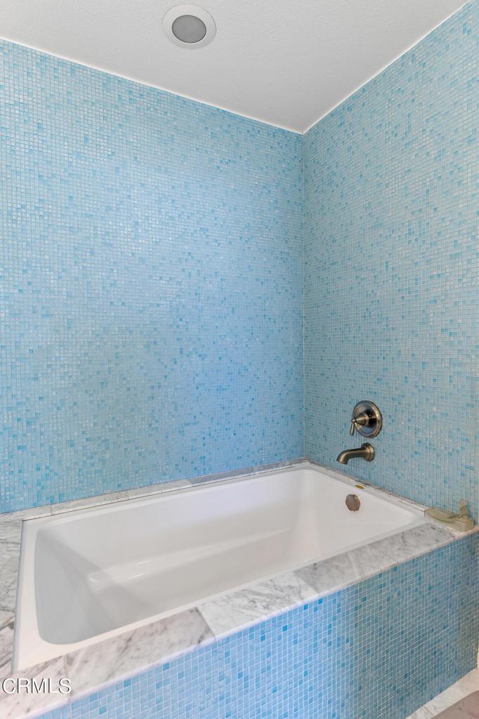 Oxnard Shores 02 - 127702 - Residential Lease