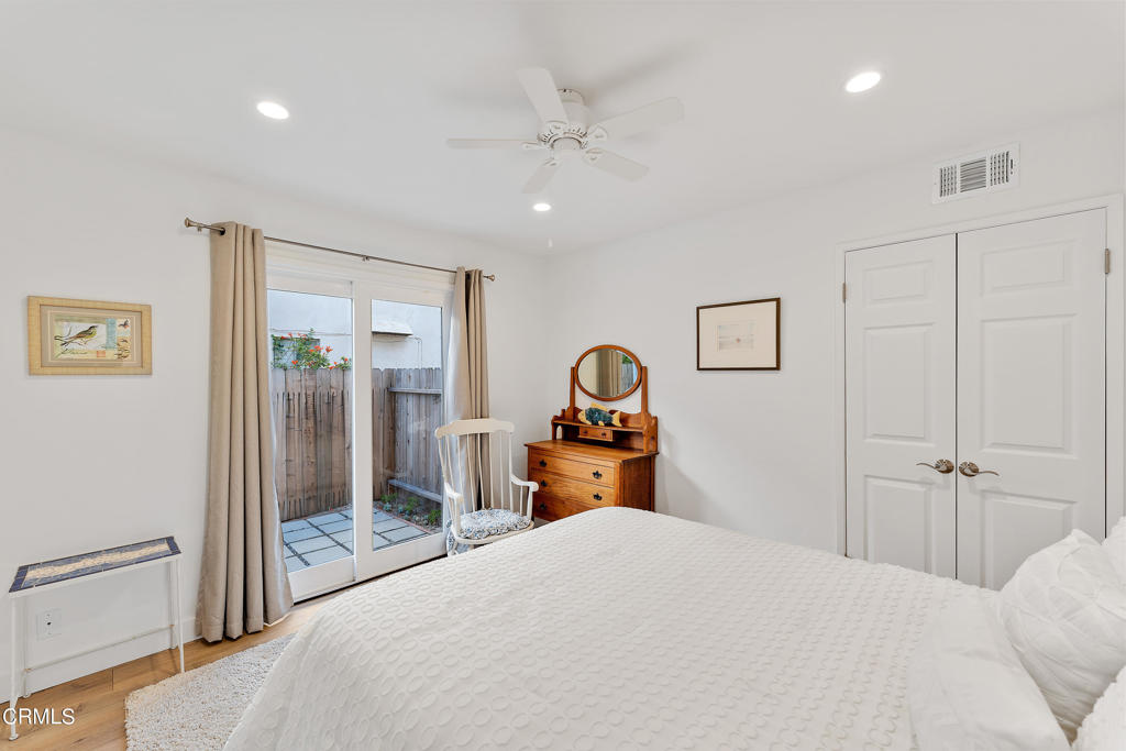 Oxnard Shores 02 - 127702 - Residential Lease