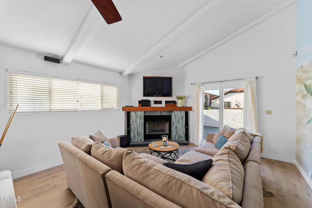 Oxnard Shores 02 - 127702 - Residential Lease