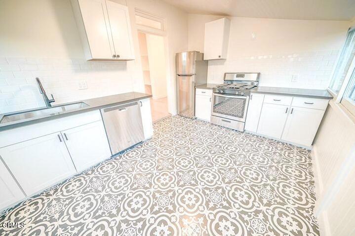 Not Applicable - Residential Income