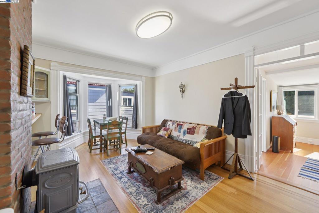 ALAMEDA - Residential Income