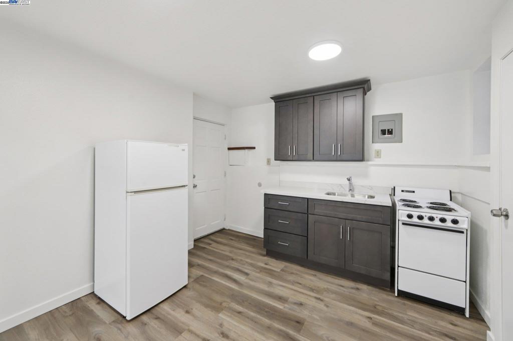 ALAMEDA - Residential Income