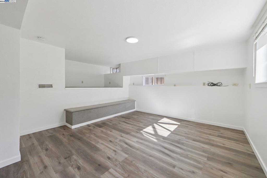 ALAMEDA - Residential Income