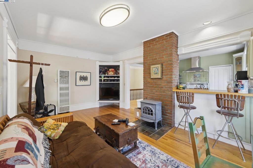 ALAMEDA - Residential Income