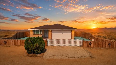 Photo of 21031 Orchid DR, California City, CA 93505 (MLS # SR26163269)