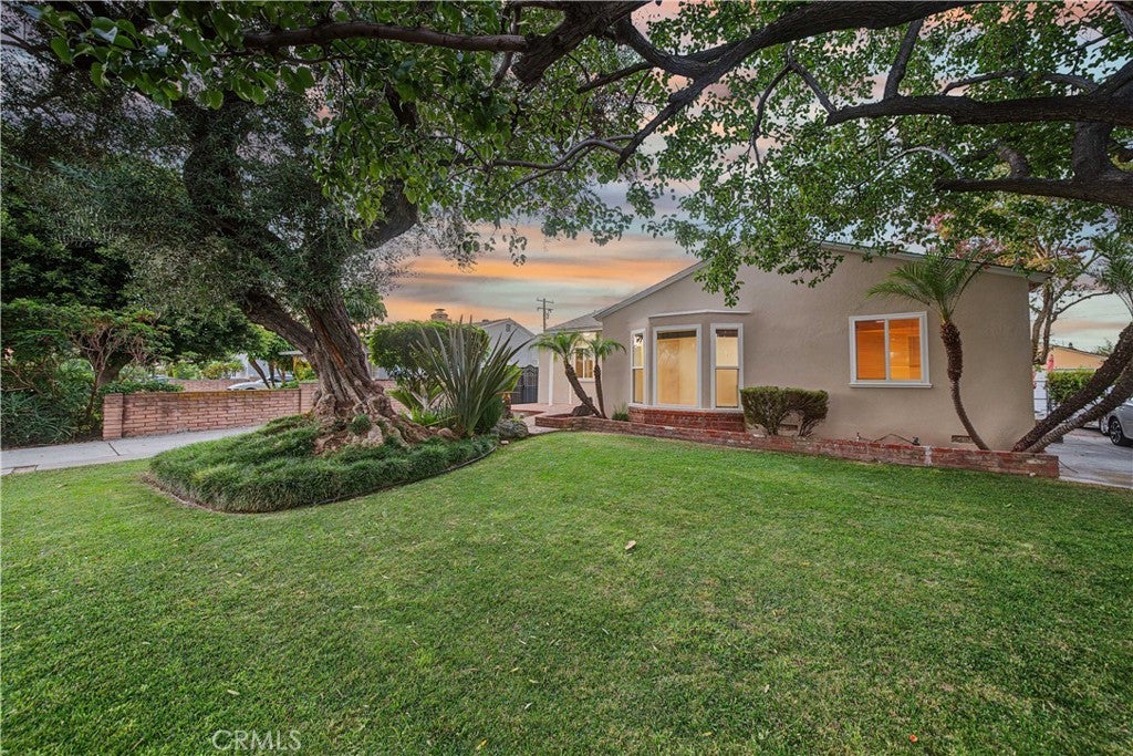 1107 E Larkwood ST, West Covina CA 91790