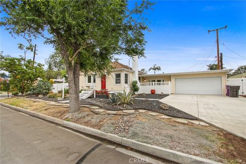 4841 E Los Coyotes Diagonal Long Beach CA 90815