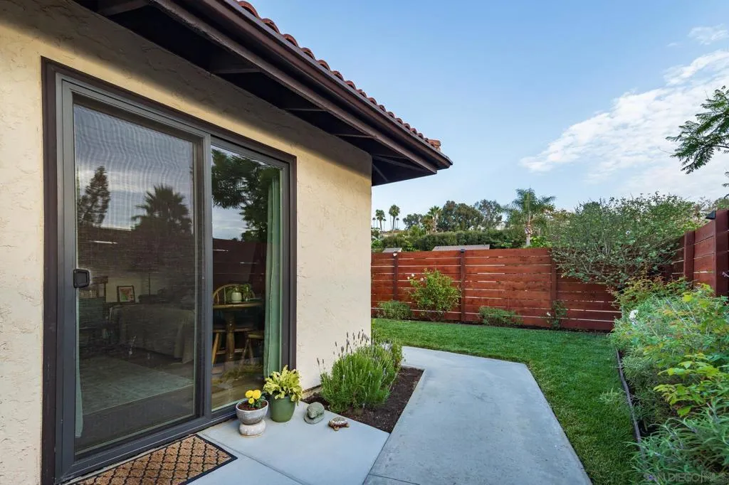 Carlsbad, California 92009, United States, 5 Bedrooms Bedrooms, ,5 BathroomsBathrooms,Residential,Active,198085