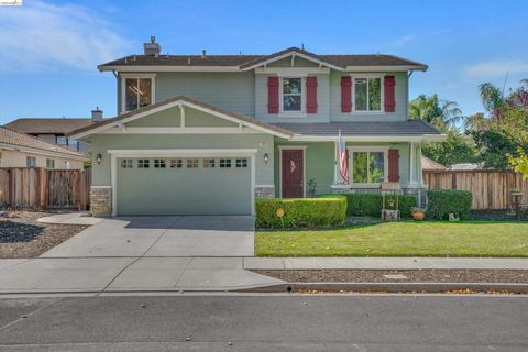 Photo of 188 Continente Ave Ave, Brentwood, CA 94513 (MLS # 41132666)