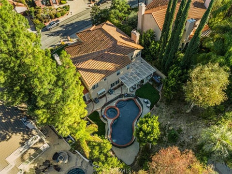 Tiny photo for 7635 Brookmont Pl PL, West Hills, CA 91304 (MLS # SR26230405)