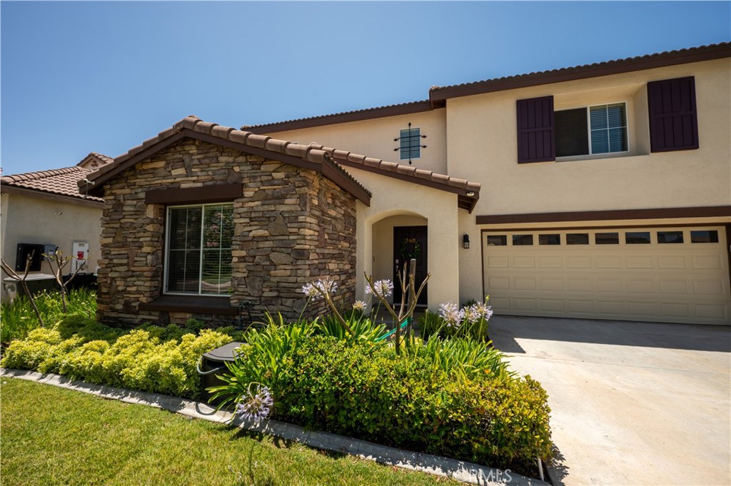 32125 Bandelier Road