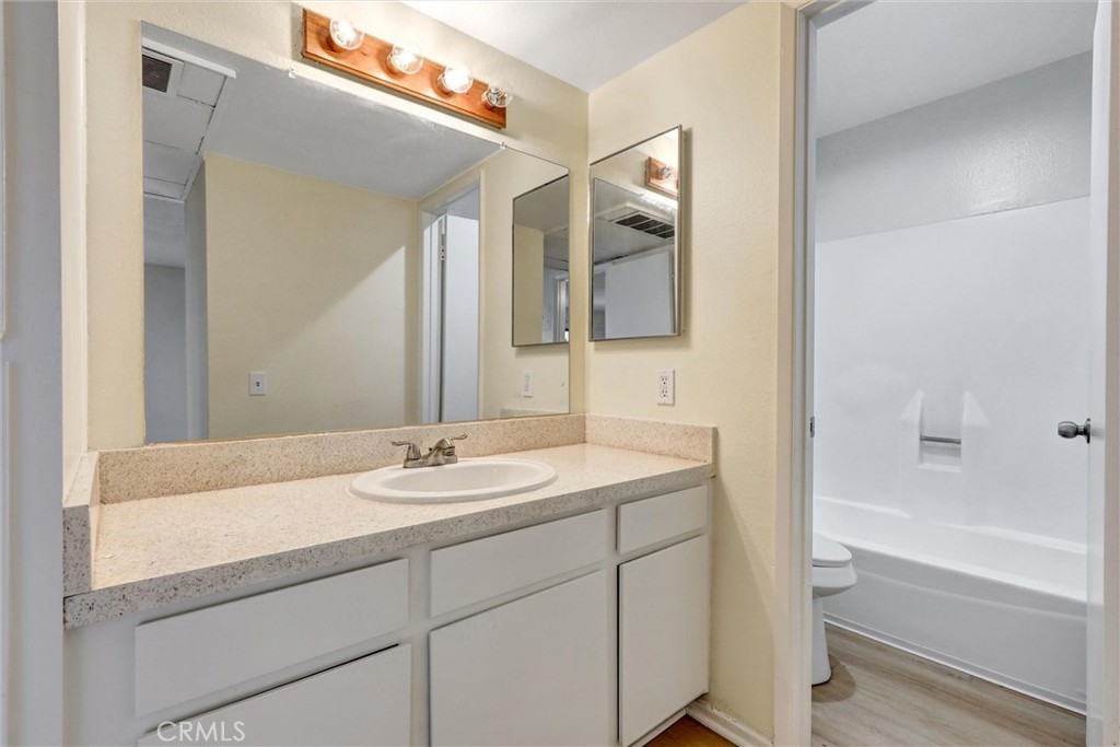 Lakeshore - Residential