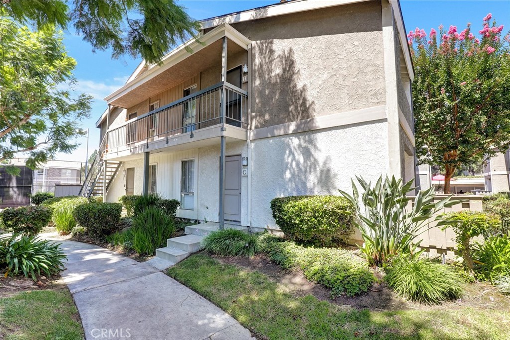 Lakeshore - Residential