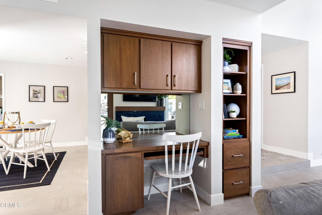 Mandalay Bay 2 - 190402 - Residential Lease