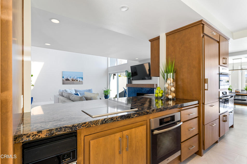 Mandalay Bay 2 - 190402 - Residential Lease