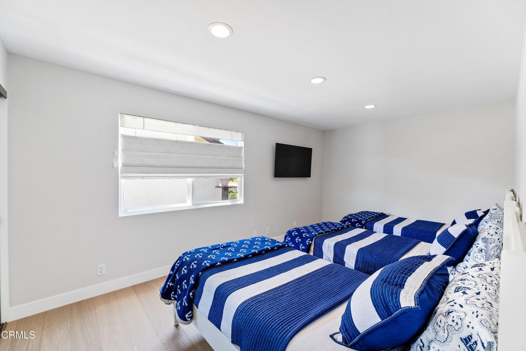 Mandalay Bay 2 - 190402 - Residential Lease