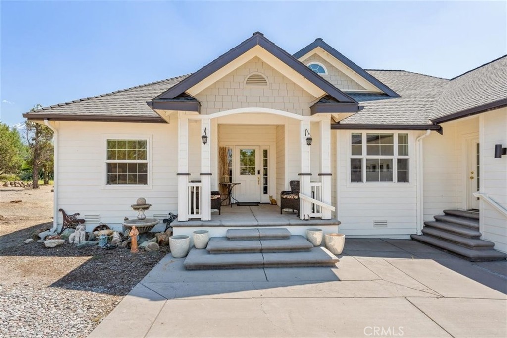 5541 Lake Shastina Drive