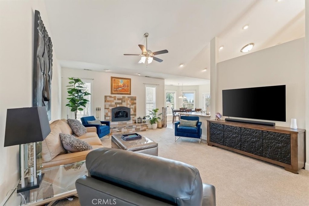 5541 Lake Shastina Drive