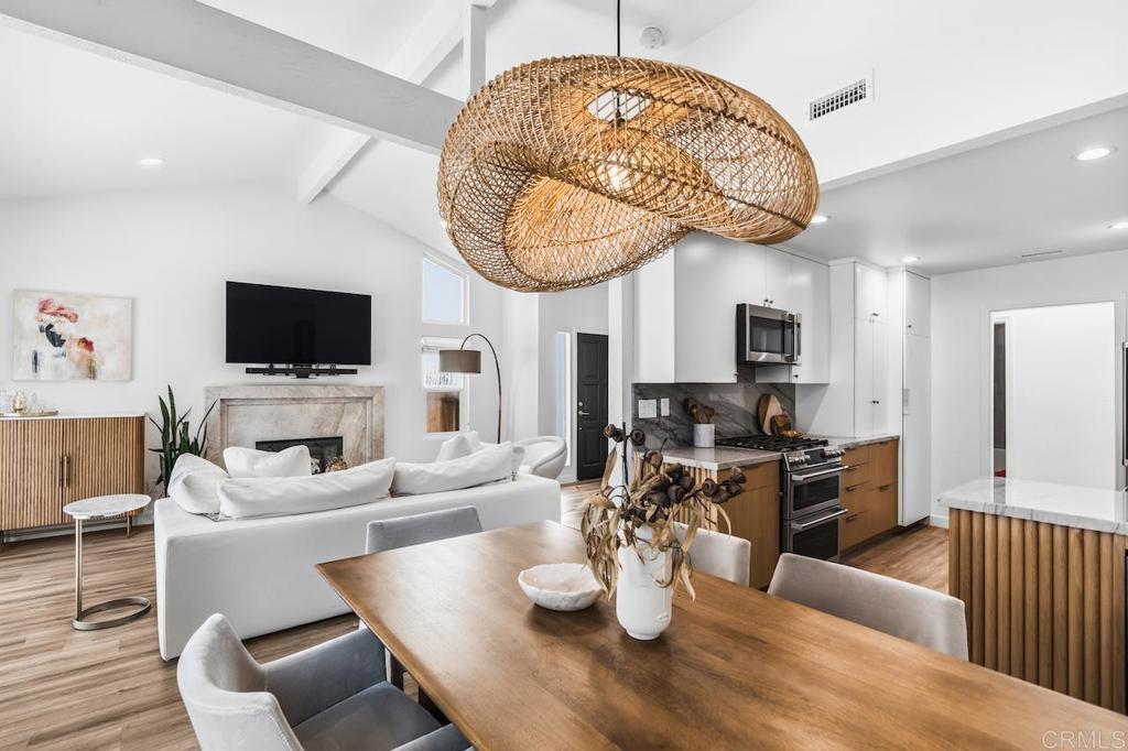 1652 Clearwater Place