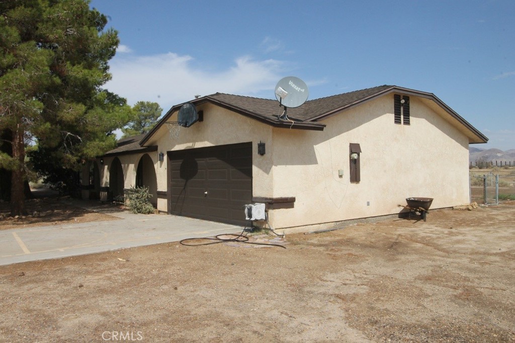 41492 Dogwood Street