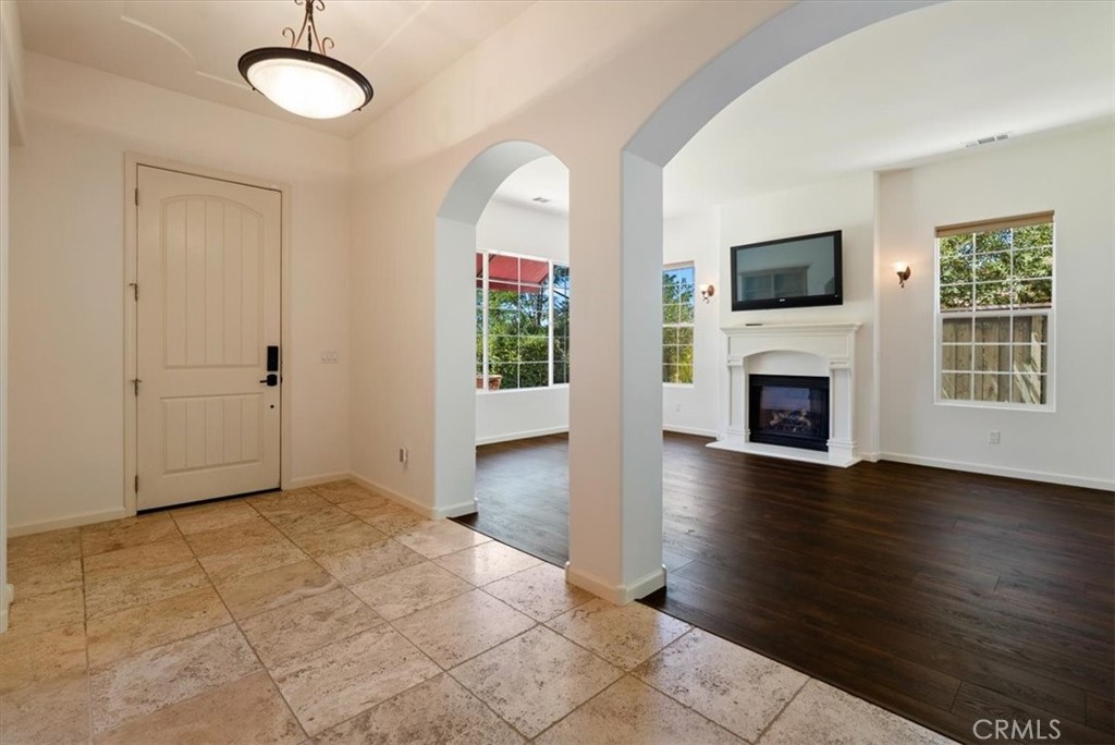 959 Vista Cerro Drive