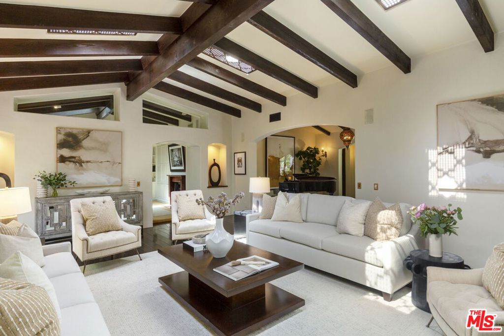 27403 Pacific Coast Highway