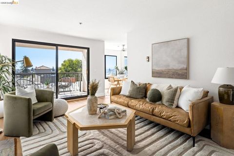 Photo of 322 Hanover Ave Ave #409, Oakland, CA 94606 (MLS # 41128707)