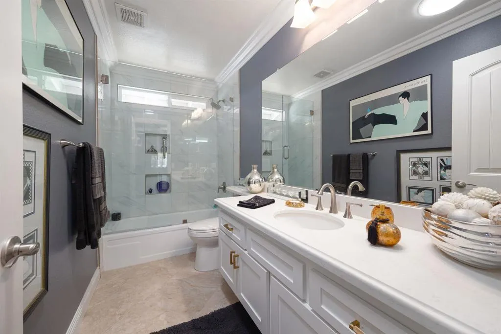 San Diego, California 92128, United States, 3 Bedrooms Bedrooms, ,2 BathroomsBathrooms,Residential,Coming Soon,165319